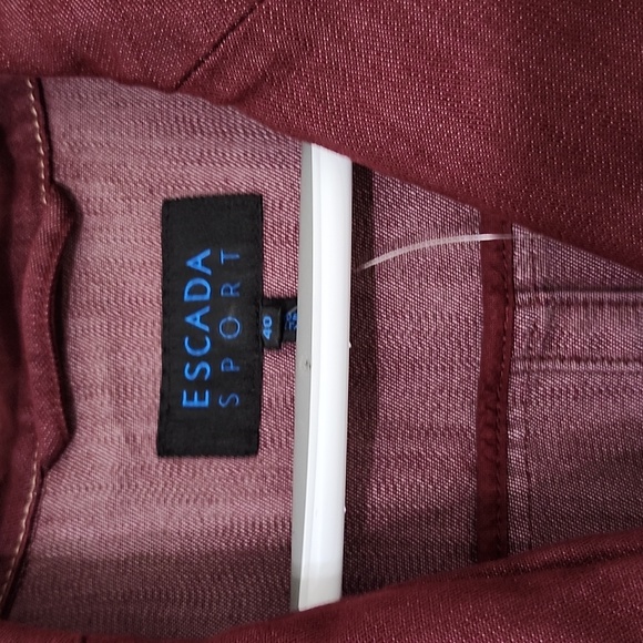 Escada jacket - Picture 4 of 8